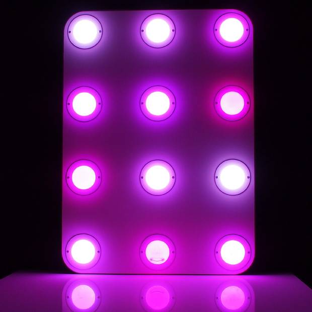 The Immersion Wall coats a room consistently in a soft and colourful light.