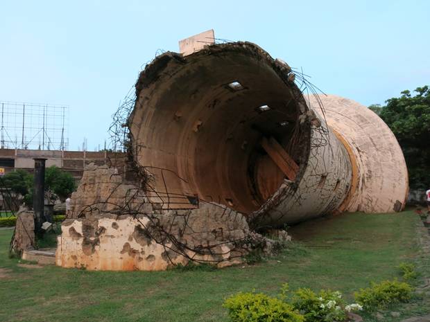 The fallen water tower in Killinochchi.