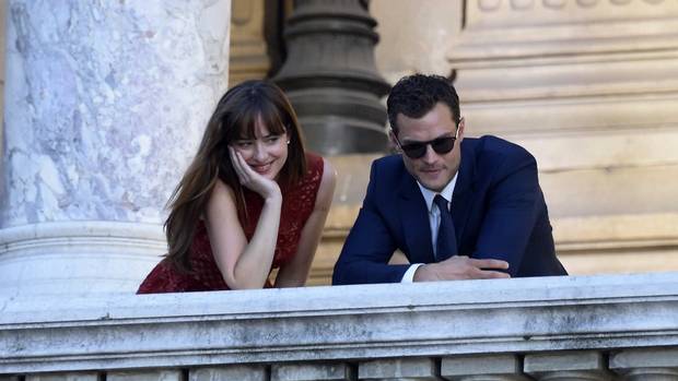 Dakota Johnson and Jamie Dornan in Fifty Shades Freed.