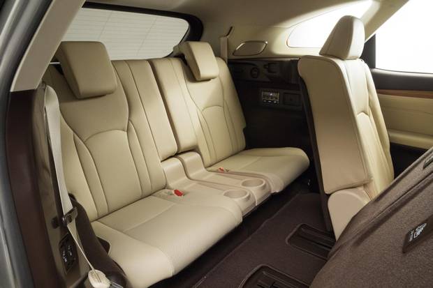 Interior of the 2018 Lexus RX 350L.