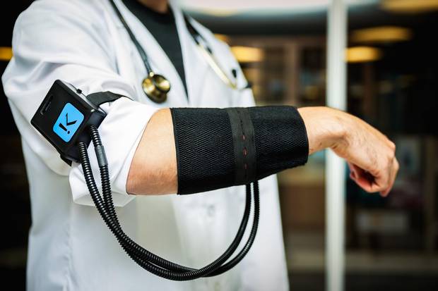 Klick Labs Sym Pulse Tele-Empathy Device.