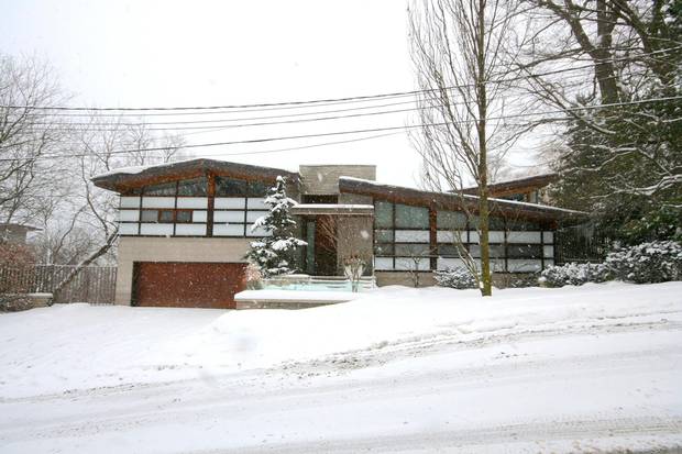 Morris Boyd house facade, significantly altered from original.