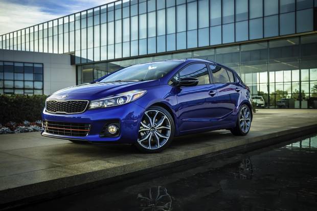 Kia Forte5 SX AT
