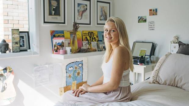 Kuttner taught Hay, pictured above, how to focus on her breathing and picture herself in calm place, using a form of self-hypnosis.