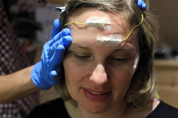Globe and Mail writer Erin Anderssen gets prepared for a sleep study at the Royal Ottawa Hospital Sleep Lab November 7, 2016 in Ottawa.