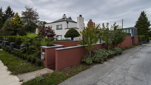 One of the Vancouver homes Mr. Gu flipped sat vacant for three years, in a city where many people can’t find a place to live. (The documents include two orders from the city to clean up the site.)