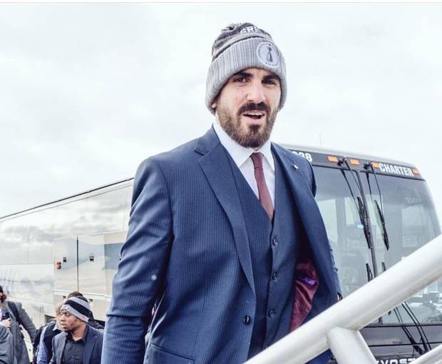 The Ottawa Redblacks travel to a game by bus.