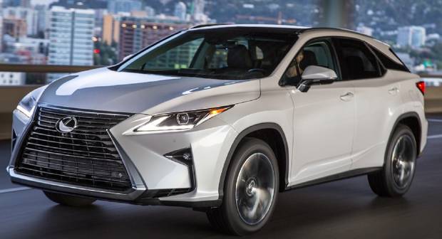 2017 Lexus RX 450h.