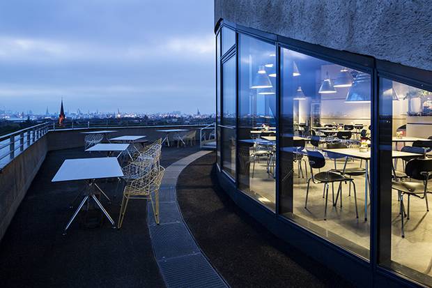 Café Vju has panoramic views of Hamburg.