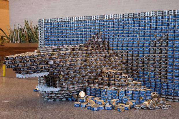 A shark scupture for Diamond Schmitt‘s Canstruction event.