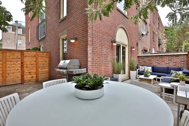The couple spent three months turning the sideyard into a private oasis.
