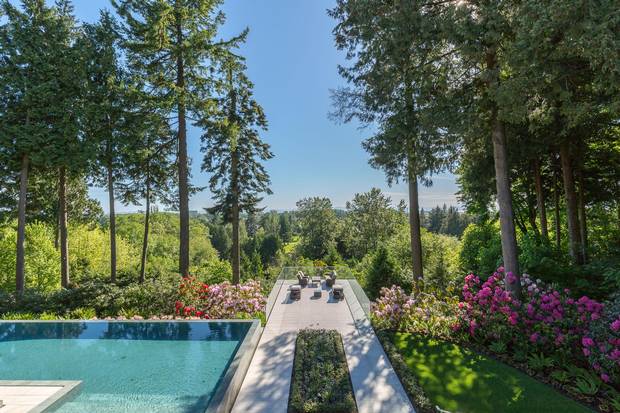 The 50-foot viewing deck