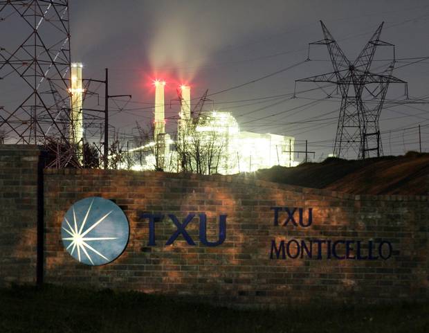 The TXU Monticello Steam Electric Station power plant near Mt. Pleasant, Texas on Feb. 26, 2007.