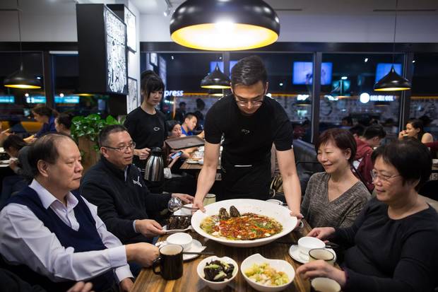 There is usually a long lineup outside the door and without reservations you will probably have to wait about 90 minutes for a table.