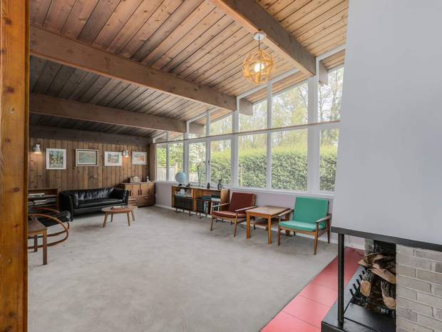 “We were sitting at home, saying, ‘One day we will build our dream modern house,’ ” said Cody Fauser. “And then this popped up, and in the most incredible neighbourhood.”