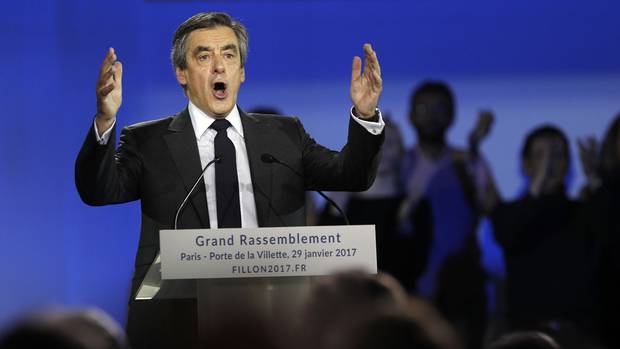 François Fillon makes a speech during a campaign meeting in Paris on Jan. 29, 2017.