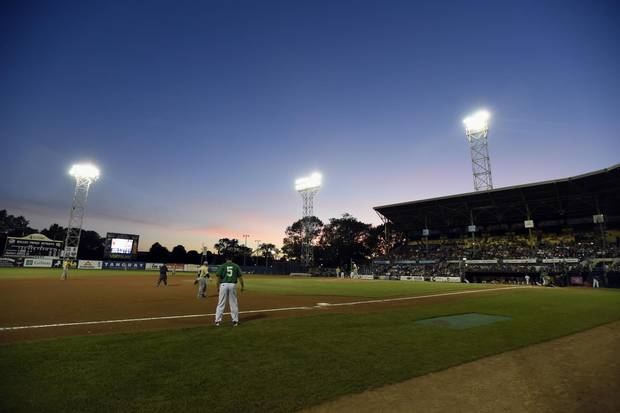 With tension between the United States and the Cuban government, there is a strong possibility that Cuban baseball players will soon be legally allowed to opening pursue their Major League dreams. 
