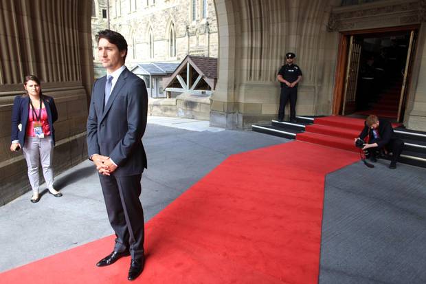 As the Prime Minister awaits the arrival of Mexico’s visiting President on Parliament Hill, his ever-present official photographer, Adam Scotti, prepares to capture the moment.