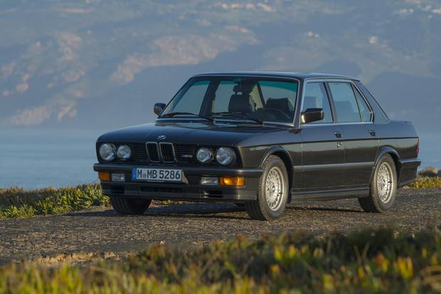 1986 BMW M5 E28.