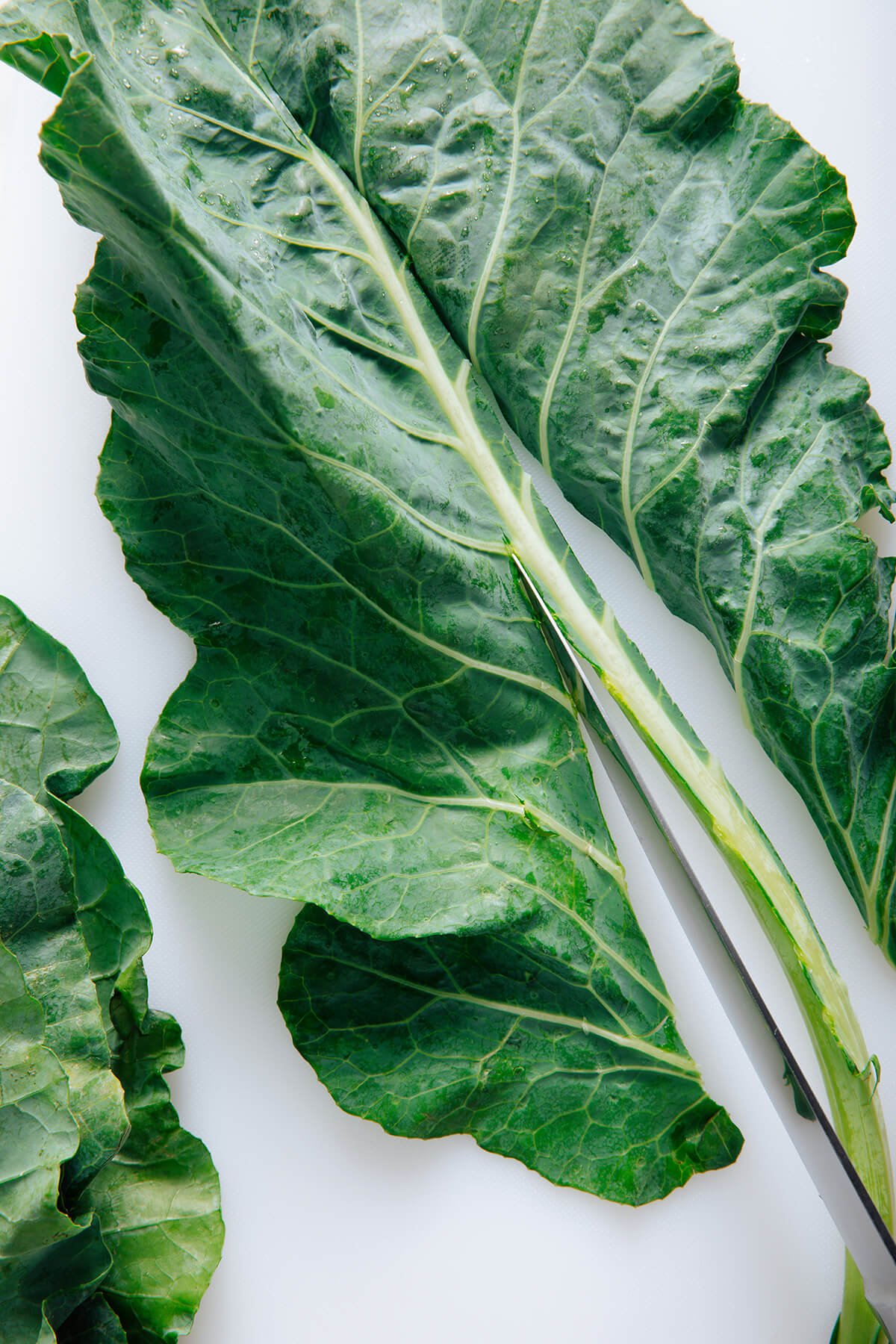 removing ribs from collard greens