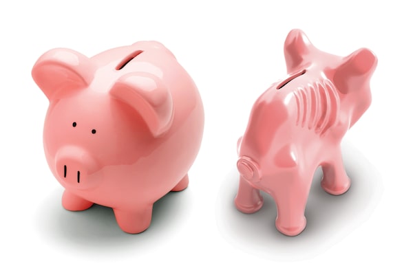 Piggy banks fat and thin