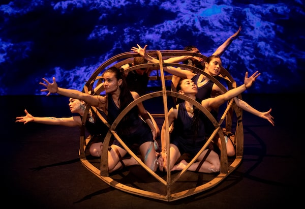Miigis: Underwater Panther, a dance and live music work that draws inspiration from a prophecy in which the Anishinaabe must move westward or perish, exploring a journey from the Atlantic to the great lakes. This latest production by Red Sky Performance showcases creator and artistic director Sandra Laronde’s vision, and the company’s commitment to innovative storytelling through contemporary Indigenous dance, live music, and visual arts.Credit: John Lauener
