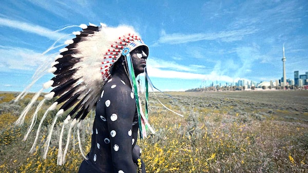 Inconvenient Indian (2020). Based on Thomas King’s award-winning 2012 study, The Inconvenient Indian: A Curious Account of Native People in North America, Michelle Latimer’s documentary examines the ongoing colonization of Indigenous peoples in North America. If early colonization depended on force, in more recent decades it has focused on Indigenous history, culture, and traditions. Courtesy of TIFF