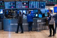 NEW YORK, NEW YORK - JUNE 18: Traders work on the floor of the New York Stock Exchange (NYSE) on June 18, 2024 in New York City. After the S&P 500 and Nasdaq closed at record highs Monday, U.S. stocks were up in early trading Tuesday. (Photo by Spencer Platt/Getty Images)