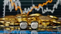 It's time to hold'em or fold'em!  Tax-loss selling season is quickly approaching and Sid Mokhtari, Market Technician at CIBC World Markets has come up with a list of candidates to consider unloading. Many of the stocks are down 20% or more from the start of the year.