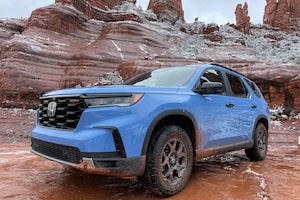 The 2023 Honda Pilot TrailSport on the Broken Arrow Trail, a five-kilometre mountain trek, in Sedona, Ariz. in January 2023.